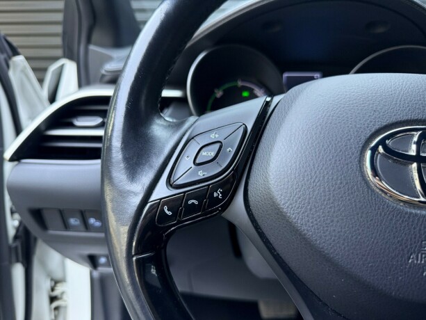 toyota-c-hr-elektrisitetbensin-2019-big-14