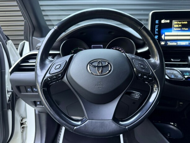 toyota-c-hr-elektrisitetbensin-2019-big-13
