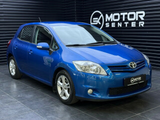 Toyota | Auris | Bensin | 2011