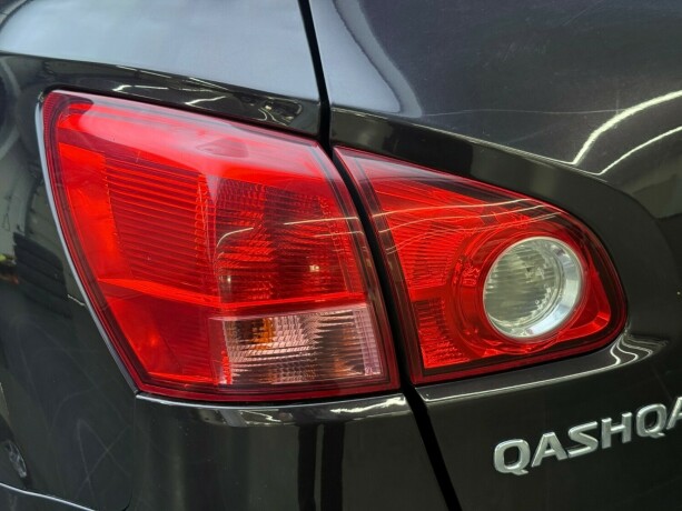 nissan-qashqai-2-bensin-2010-big-6