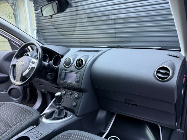 nissan-qashqai-2-bensin-2010-big-11