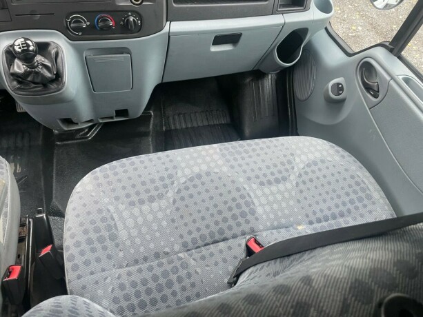 ford-transit-diesel-2011-big-30