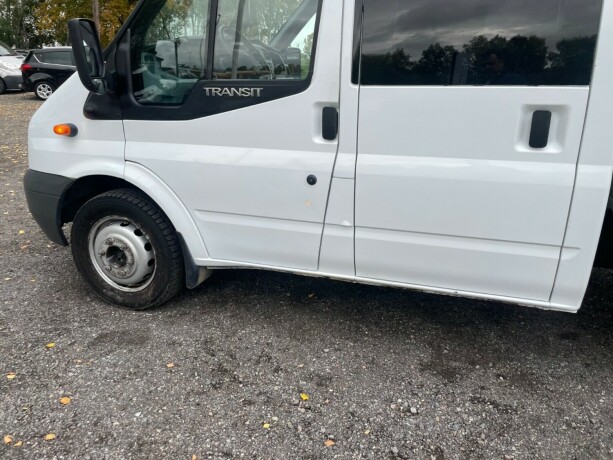 ford-transit-diesel-2011-big-43