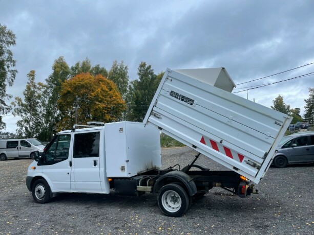 ford-transit-diesel-2011-big-8