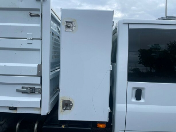 ford-transit-diesel-2011-big-21