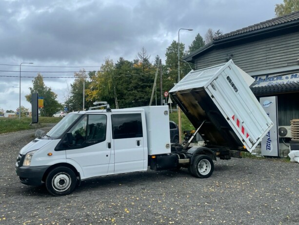 ford-transit-diesel-2011-big-7