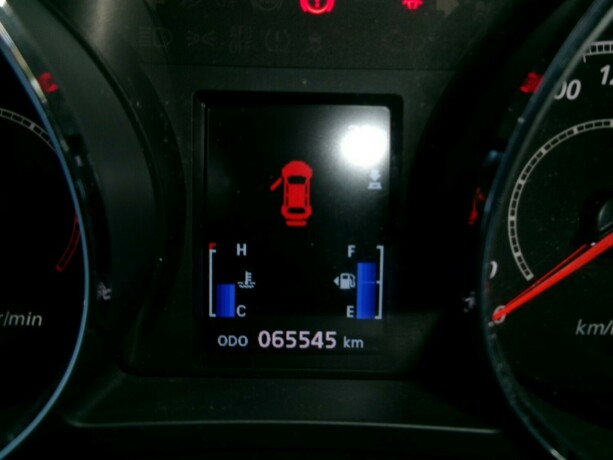 mitsubishi-asx-bensin-2014-big-11