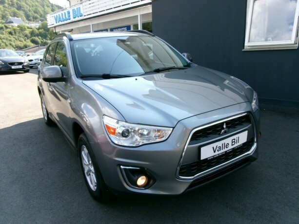 mitsubishi-asx-bensin-2014-big-0
