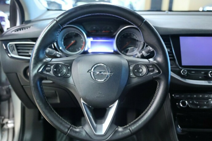 opel-astra-bensin-2018-big-10