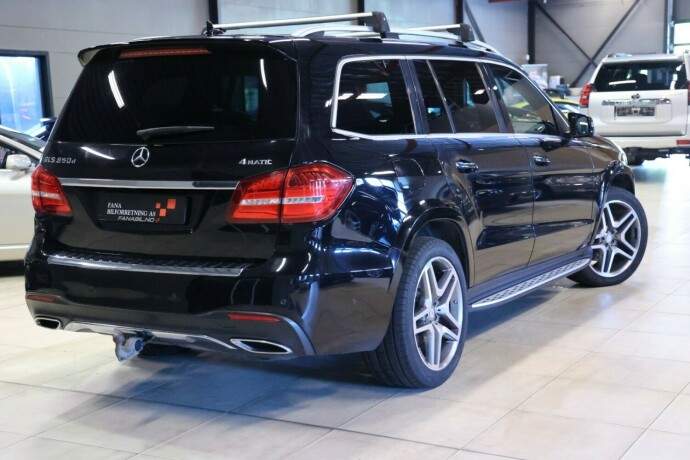 mercedes-benz-gls-diesel-2017-big-2