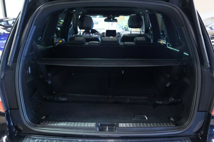 mercedes-benz-gls-diesel-2017-big-10