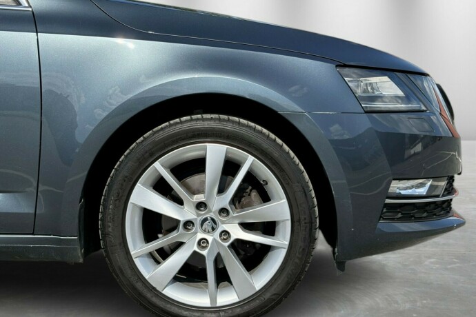 skoda-octavia-bensin-2020-big-4