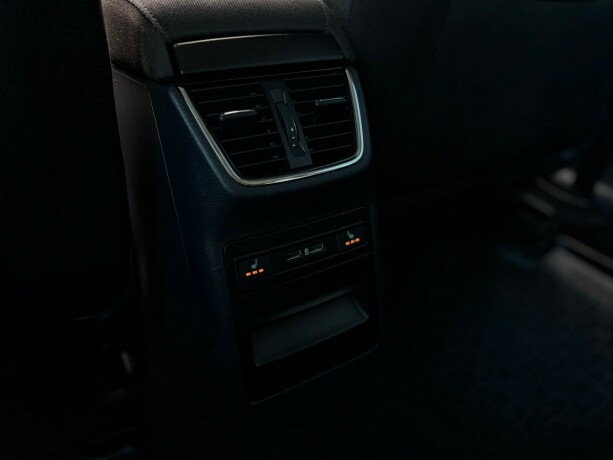 skoda-octavia-bensin-2020-big-18