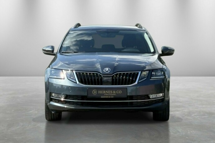skoda-octavia-bensin-2020-big-2