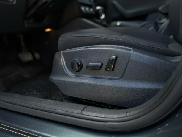 skoda-octavia-bensin-2020-big-31