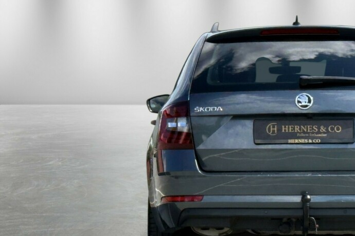 skoda-octavia-bensin-2020-big-8