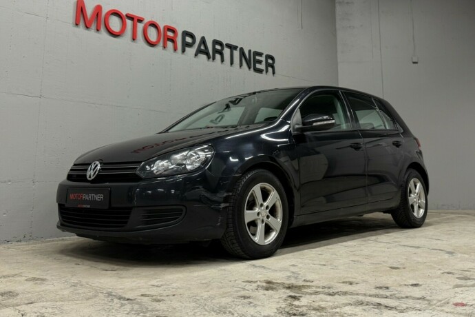 volkswagen-golf-diesel-2010-big-0