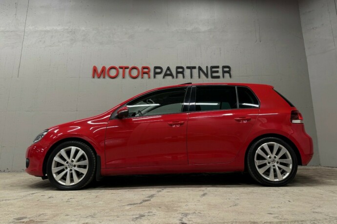 volkswagen-golf-diesel-2010-big-3