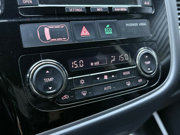 mitsubishi-outlander-elektrisitetbensin-2014-big-22