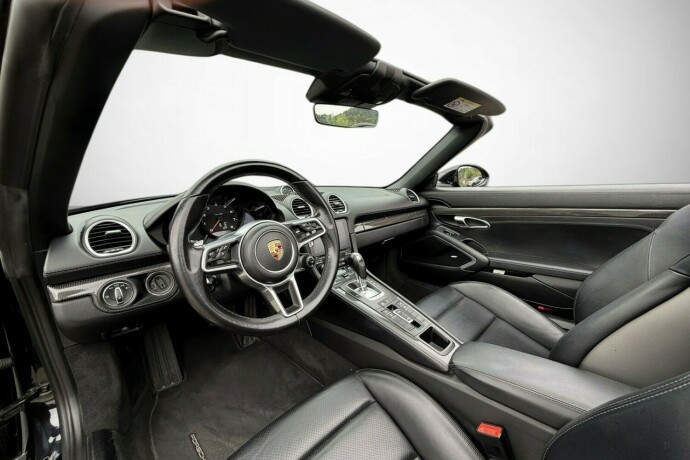 porsche-boxster-bensin-2017-big-17