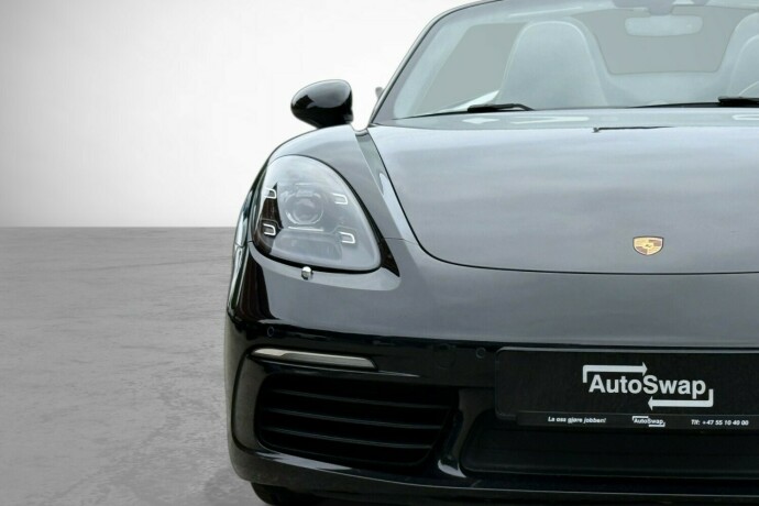 porsche-boxster-bensin-2017-big-4