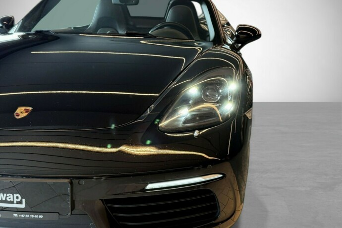 porsche-boxster-bensin-2017-big-5