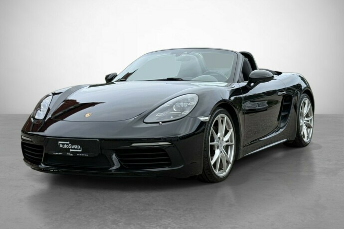 porsche-boxster-bensin-2017-big-0