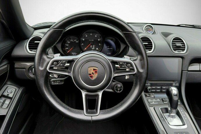 porsche-boxster-bensin-2017-big-41