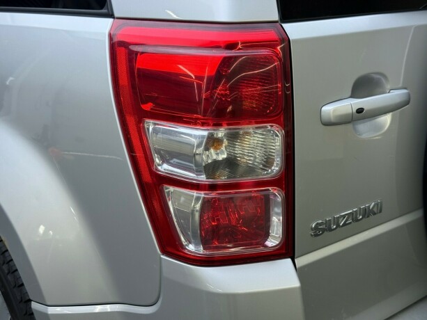 suzuki-grand-vitara-diesel-2011-big-6