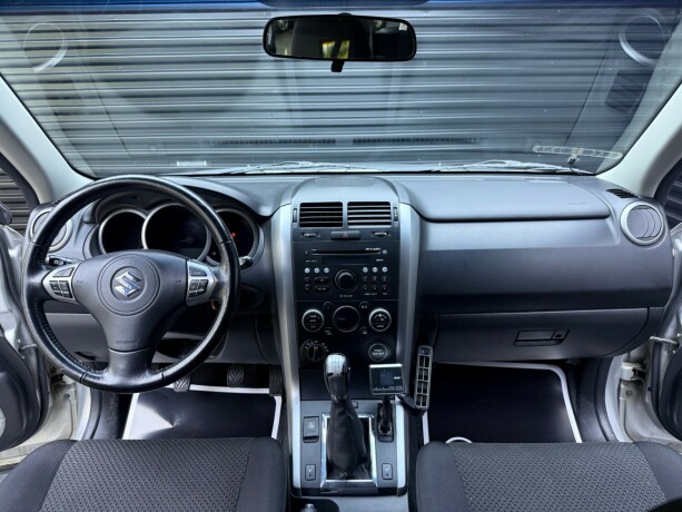 suzuki-grand-vitara-diesel-2011-big-9