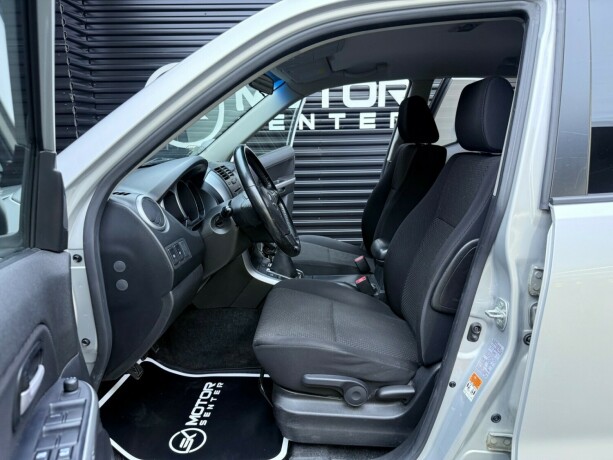 suzuki-grand-vitara-diesel-2011-big-22