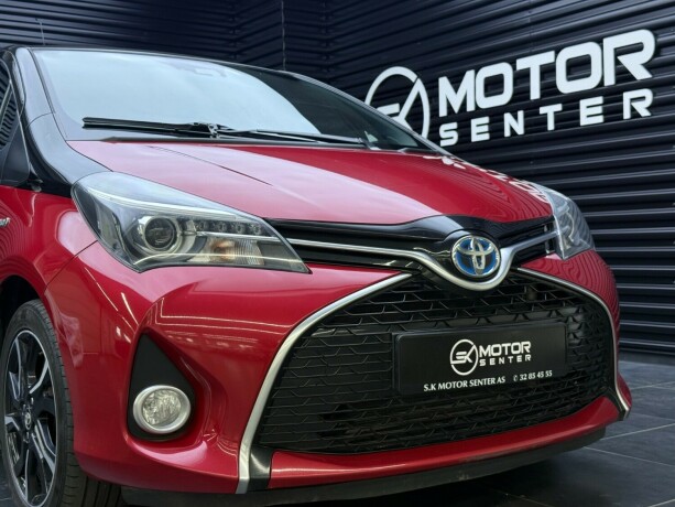 toyota-yaris-elektrisitetbensin-2016-big-3