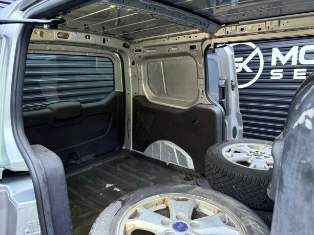 ford-transit-connect-diesel-2016-big-30