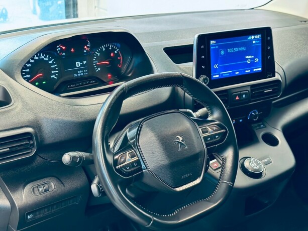 peugeot-partner-diesel-2021-big-10
