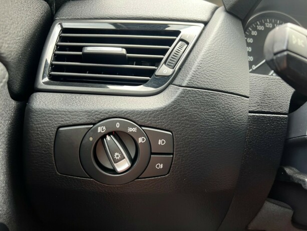 bmw-x1-diesel-2013-big-26