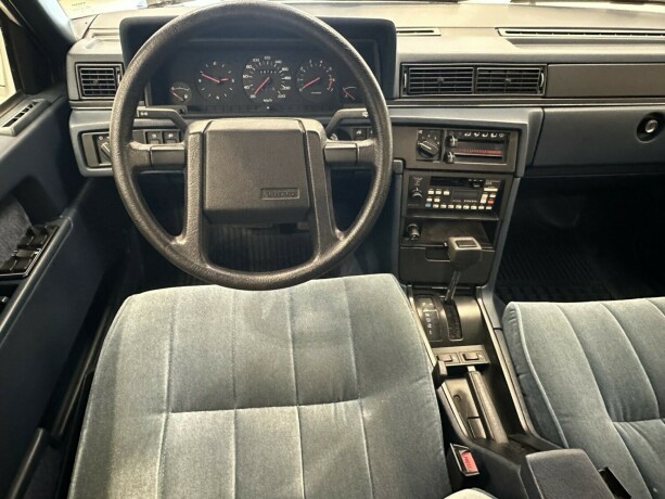 volvo-760-bensin-1986-big-11