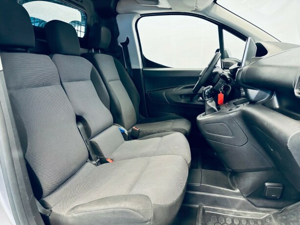 peugeot-partner-diesel-2019-big-14