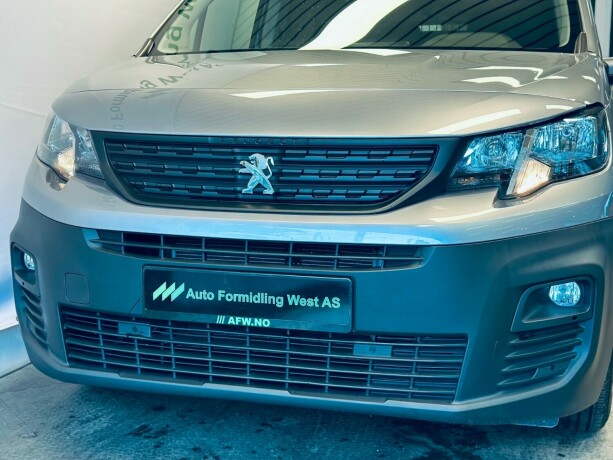 peugeot-partner-diesel-2019-big-3