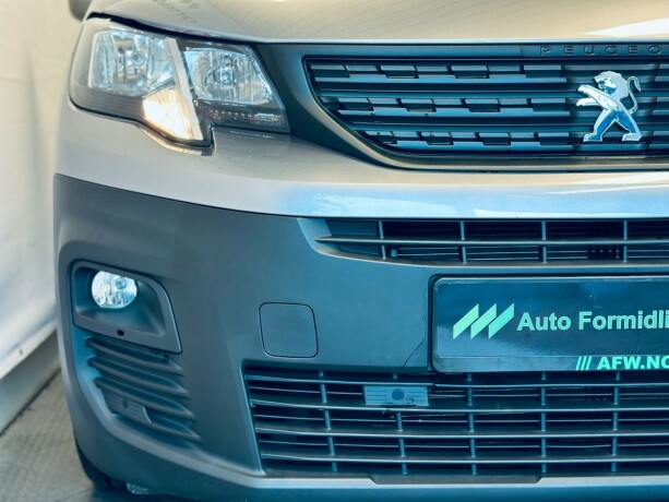 peugeot-partner-diesel-2019-big-23