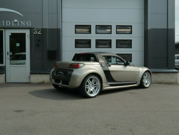 smart-roadster-bensin-2004-big-1