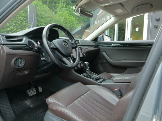skoda-superb-diesel-2016-big-7