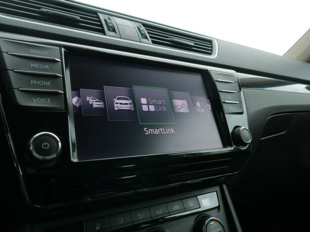 skoda-superb-diesel-2016-big-22