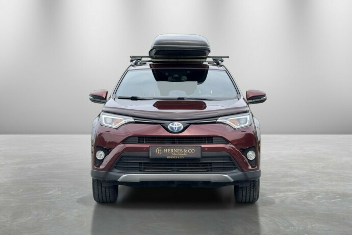 toyota-rav4-elektrisitetbensin-2017-big-2