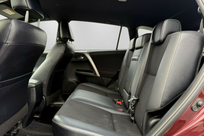 toyota-rav4-elektrisitetbensin-2017-big-28