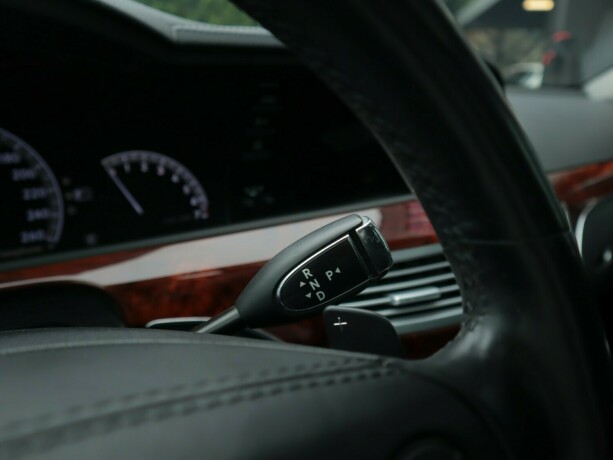 mercedes-benz-s-klasse-elektrisitetbensin-2010-big-26