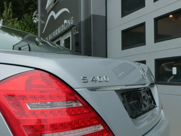 mercedes-benz-s-klasse-elektrisitetbensin-2010-big-11