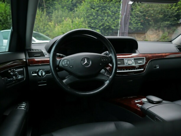 mercedes-benz-s-klasse-elektrisitetbensin-2010-big-16