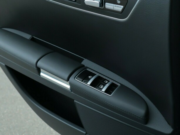 mercedes-benz-s-klasse-elektrisitetbensin-2010-big-24