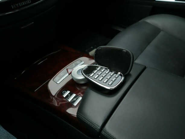 mercedes-benz-s-klasse-elektrisitetbensin-2010-big-37