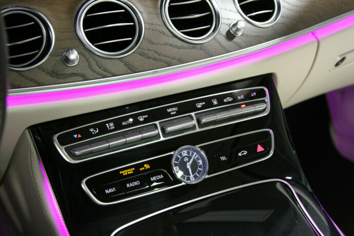 mercedes-benz-e-klasse-elektrisitetbensin-2017-big-17